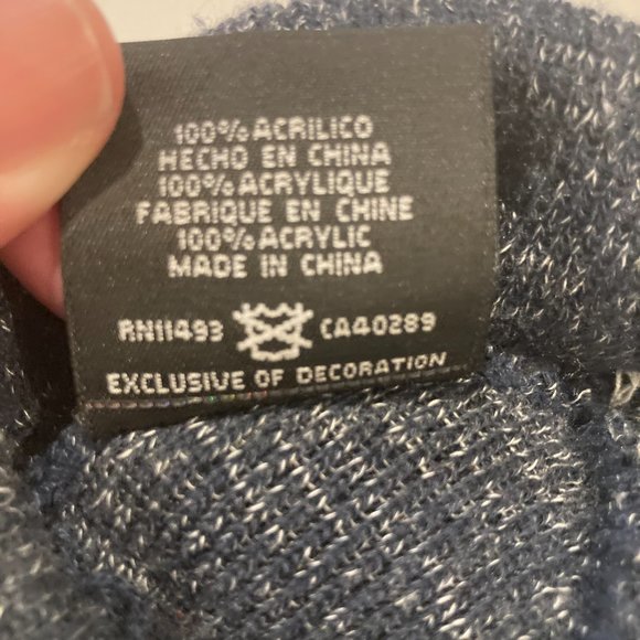 New England Patriots New Era Cuffed Knit Hat with Pom - Picture 5 of 7